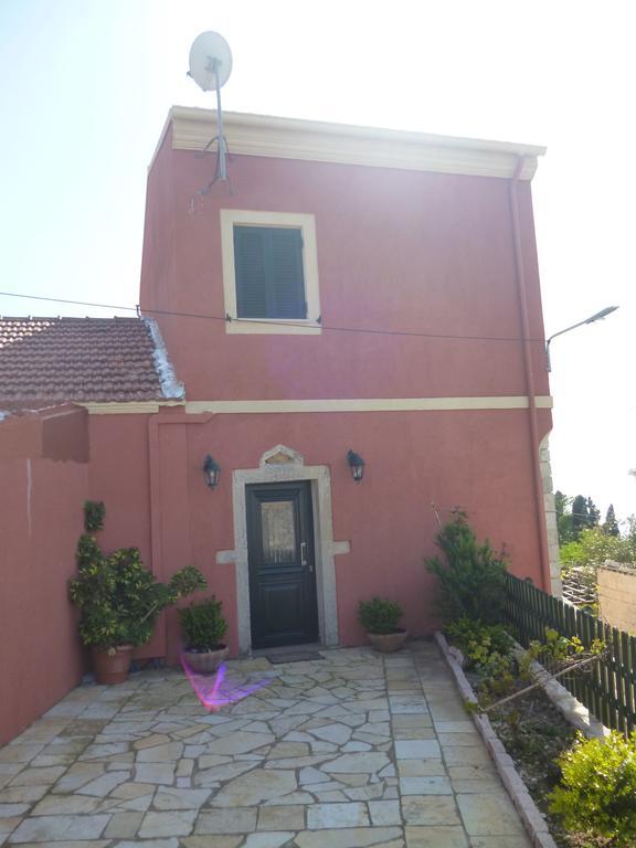 Holiday home Anemos Afionas